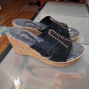 Dezario Women's Wedge Sandals